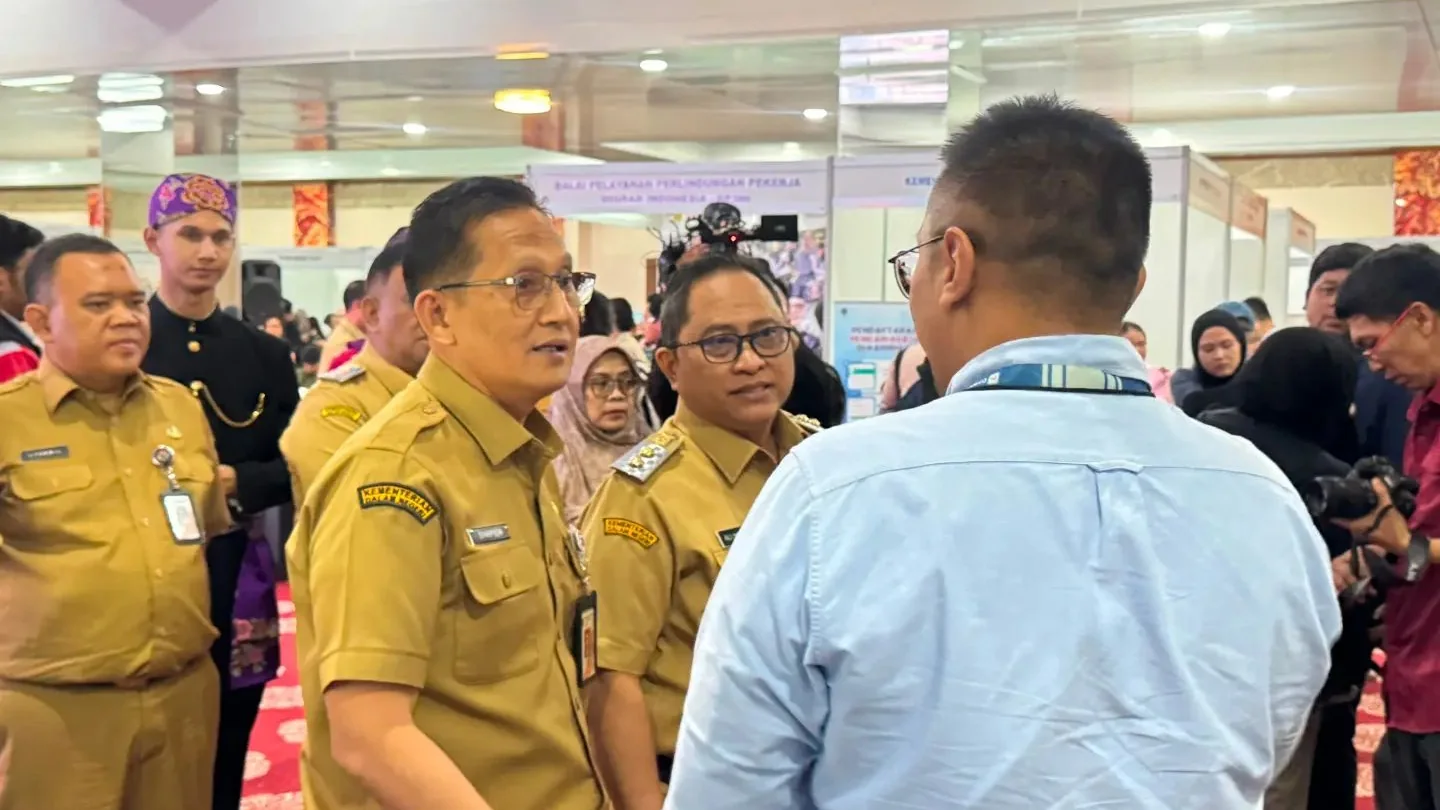Pelayanan dan kegiatan ketenagakerjaan Disnaker Provinsi Kepulauan Riau